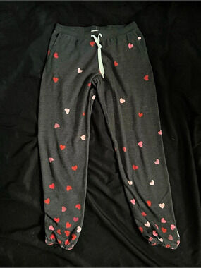P.J. Salvage Heart Print Jogger Pants in Black & Pink Size Small
